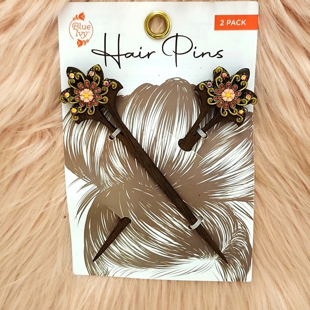 Brand New BLUE IVY 2 PACK FLORAL RHINESTONE HAIR PINS